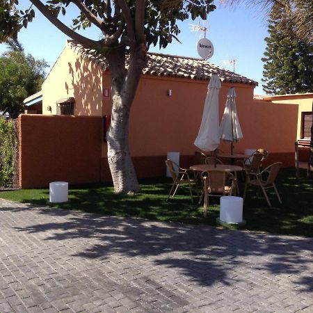 Casa Bungalows Con Jardin Privado Y Piscina Compa كاديز المظهر الخارجي الصورة