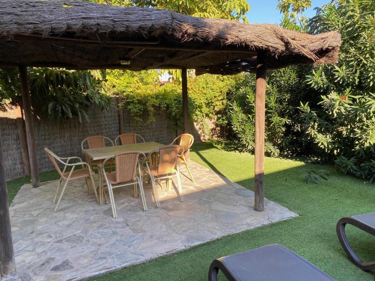 Casa Bungalows Con Jardin Privado Y Piscina Compa كاديز المظهر الخارجي الصورة