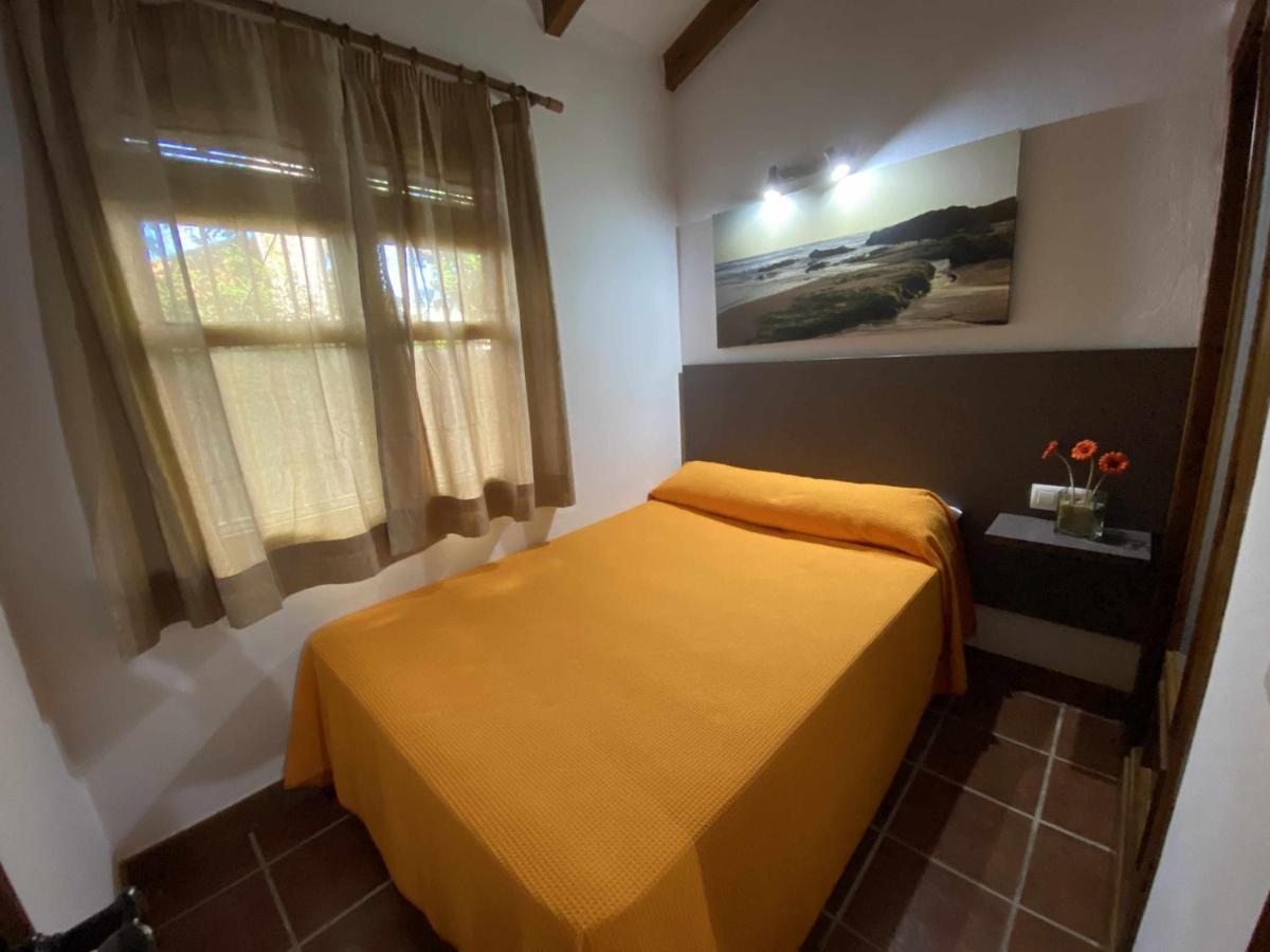 Casa Bungalows Con Jardin Privado Y Piscina Compa كاديز المظهر الخارجي الصورة